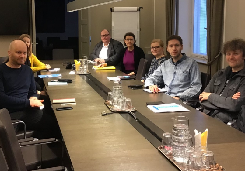 Av-käännöstoimistojen sovittelu jatkui tänään valtakunnansovittelijan toimistolla. 